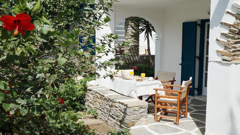 Aparthotel Ioanna 2*